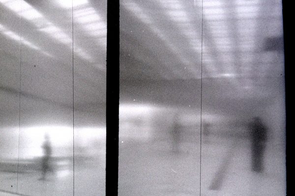 Ombres, Louvre Lens, 2019 pell n_b